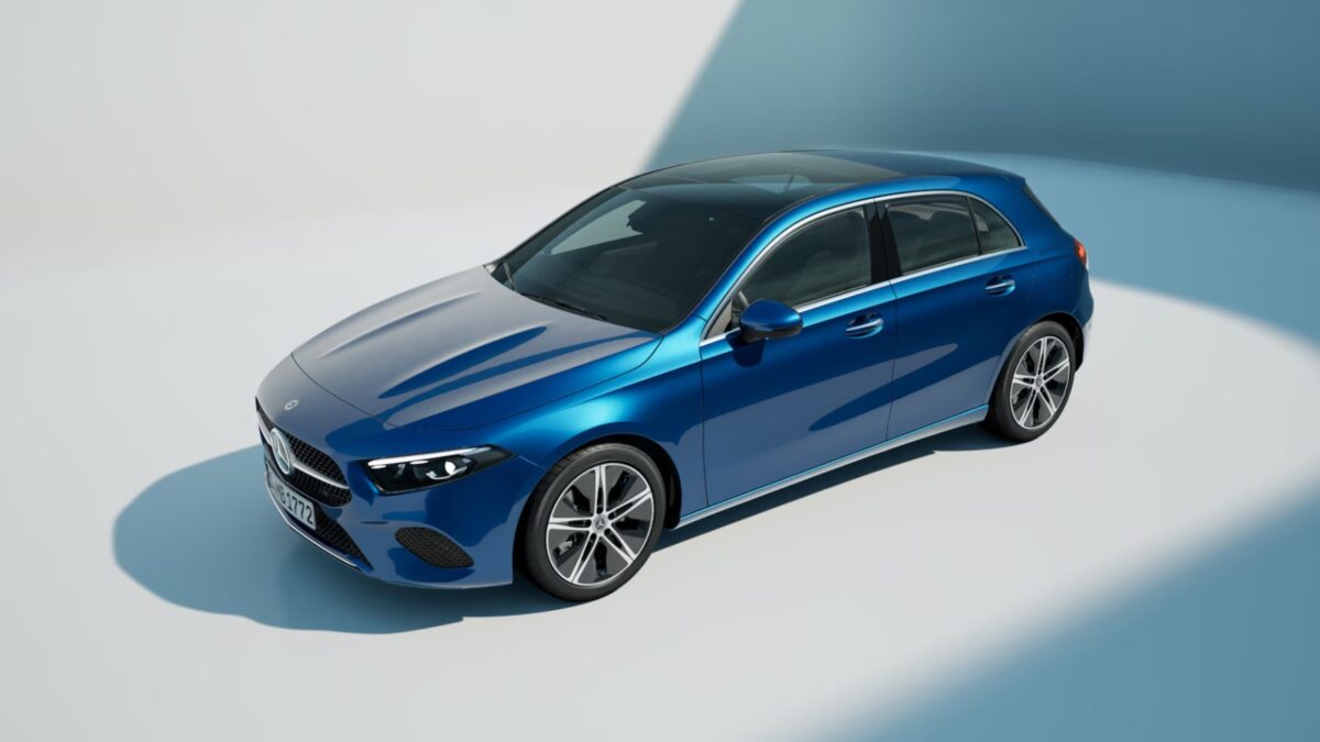 Mercedes-Benz Classe A ganha sobrevida até 2026 e segue como opção mais acessível da marca Mercedes-Benz Classe A