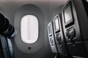 Avião da Boeing pode ser mais econômico que carro popular e trens avião