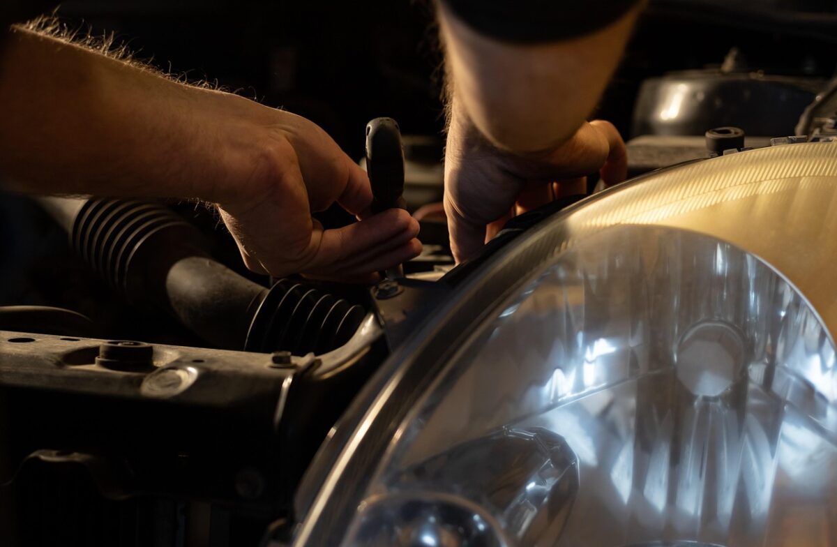Como evitar o desgaste prematuro da correia dentada no seu automóvel carro, motor