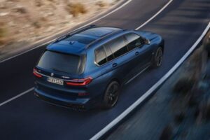 BMW X7 ganha versão mais barata no Brasil