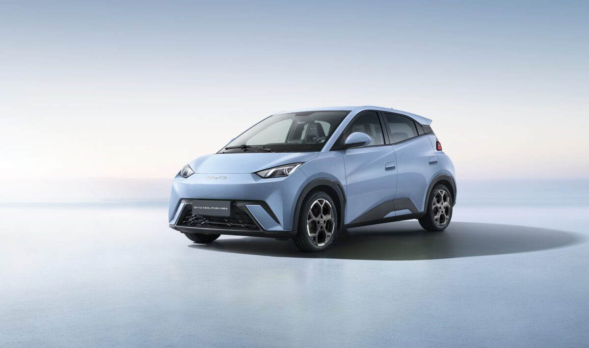 BYD Dolphin Mini 2026 mantém motor elétrico e ganha suspensão aprimorada BYD Dolphin Mini 2026 mantém motor elétrico e ganha suspensão aprimorada