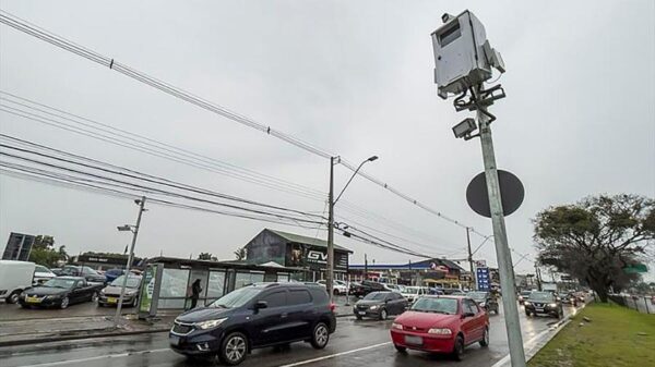 Radar que mede o barulho dos veículos: entenda tecnologia e aplicação de multas